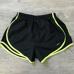 Nike Tempo Running Shorts - Yellow/Black